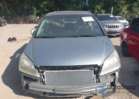 2005 Honda Odyssey Ex-L from USA, damaged, VIN 5FNRL387X5B103470